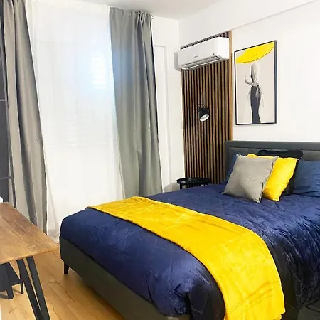 公寓 Luxury Retreat- 2-bedroom, 2-bath 尼科西亚