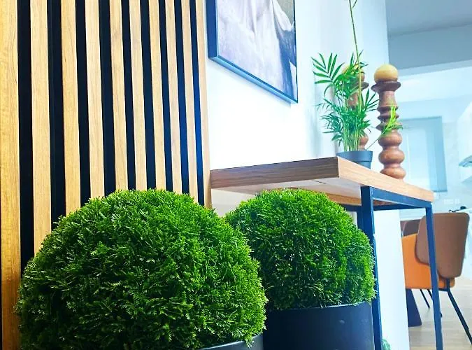 Luxury Retreat- 2-bedroom, 2-bath